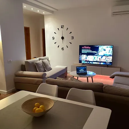 Apartmán Proper 1 *