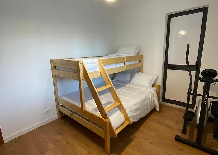 아파트 Proper 1 티라나