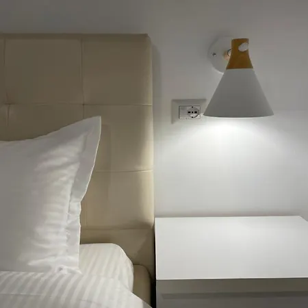 Apartamento Proper 1