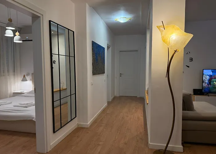 Proper 1 Apartment Tirana